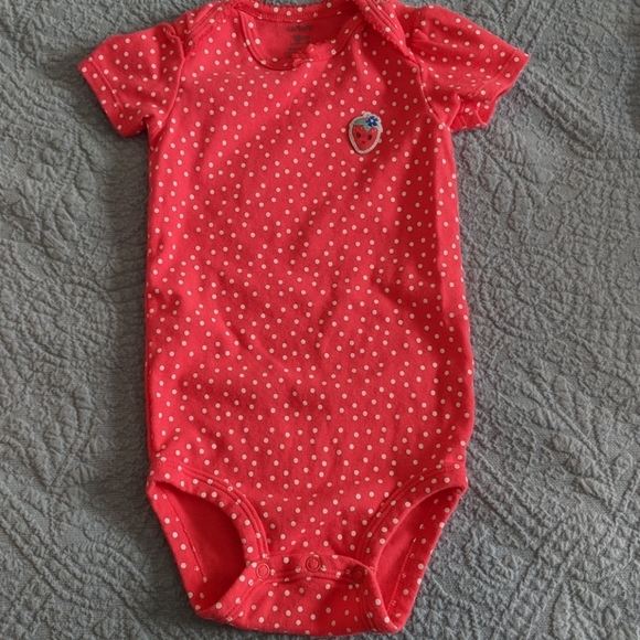 Sandles & 2 one piece outfits - Picture 2 of 9